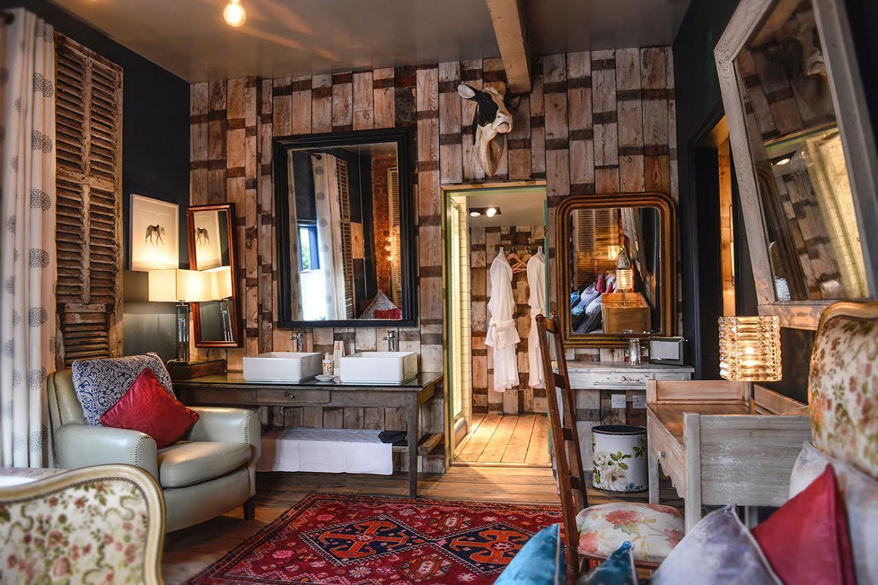 Roebuck Inn Mobberley Eksteriør bilde